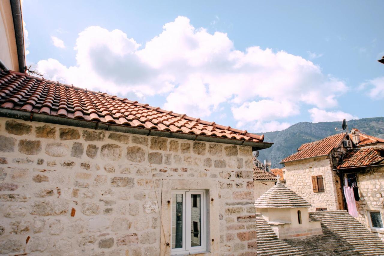 D & Sons Apartments Kotor Ngoại thất bức ảnh